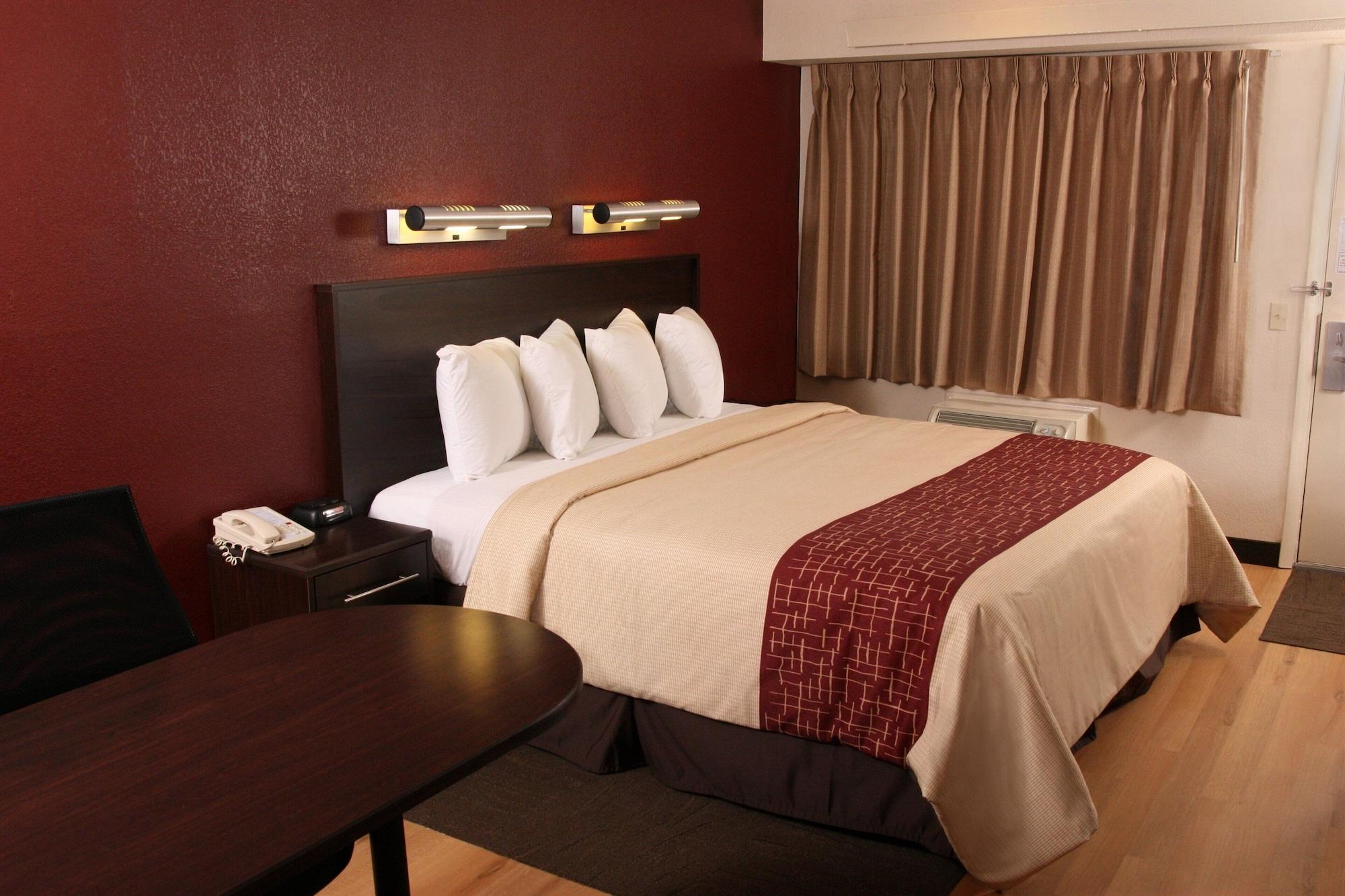 Red Roof Inn Plus+ Philadelphia Airport Essington Luaran gambar